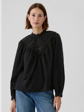 Gap eyelet embroidered blouse - black L